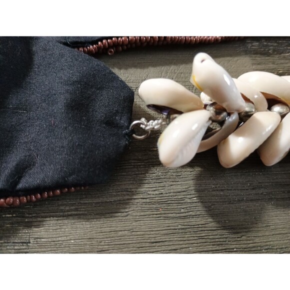 Cowrie Shell Brown White Seed Bead Tribal Handmade Vintage Belt main image 7